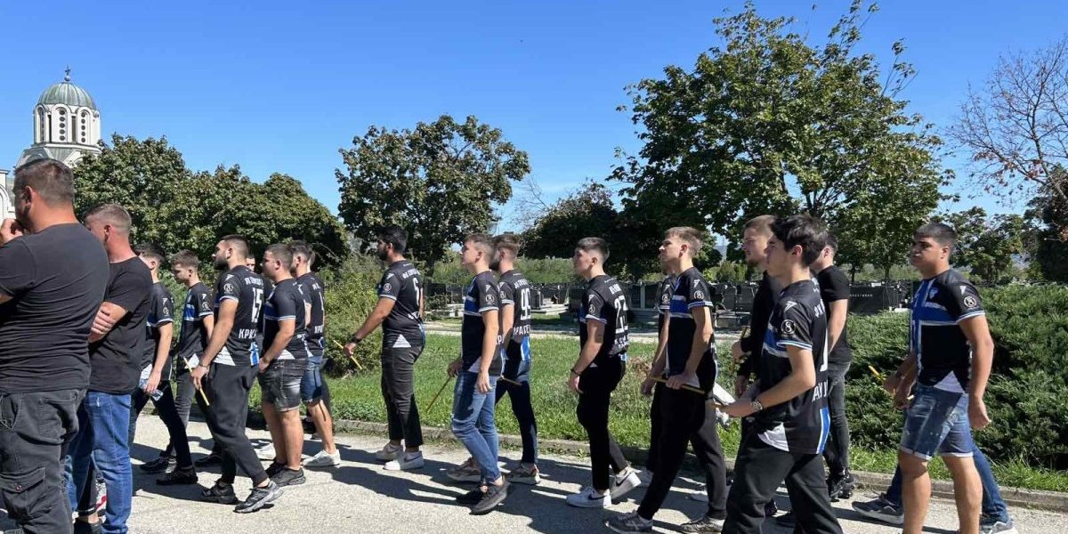 Mladi fudbaleri ispraćaju Stefana Stevanovića