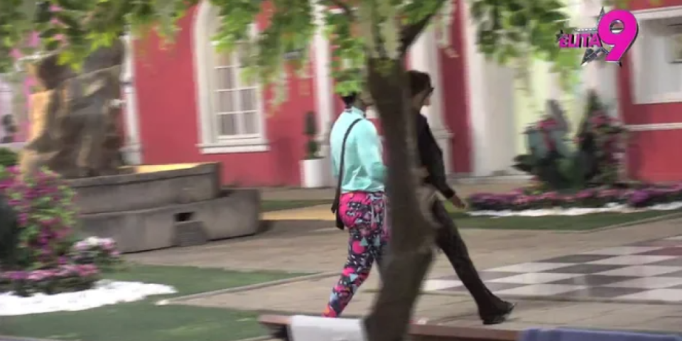 Još jedan par u Eliti 9: Popustile im kočnice, ljubili se satima (VIDEO)