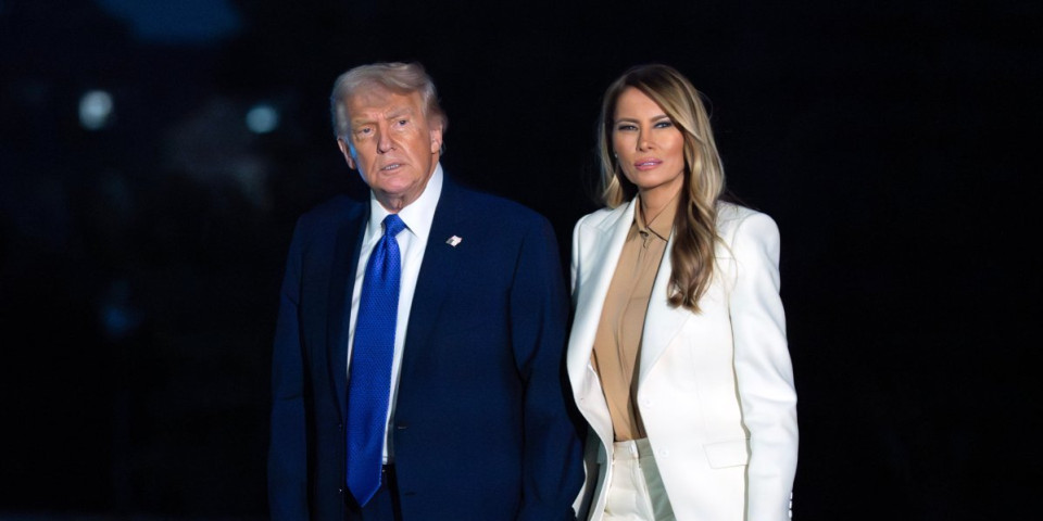 Nikada moćnije izdanje Melanije Tramp: Prva dama nosi na sebi čitavo bogatstvo (FOTO)