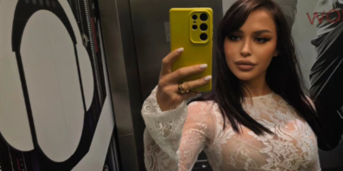 Aleksandra Mladenović