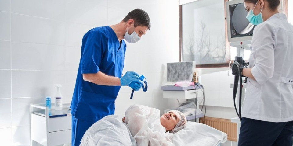 Alarm iz organizma: 4 znaka koja ne smete zanemariti- Zahtevaju obavezan kolonoskopski pregled