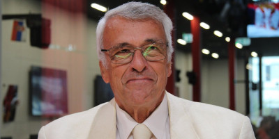 Politički analitičar profesor dr Miloš Laban gostovao je u "Info jutru" i komentarisao način rada Radio-televizije Srbije.