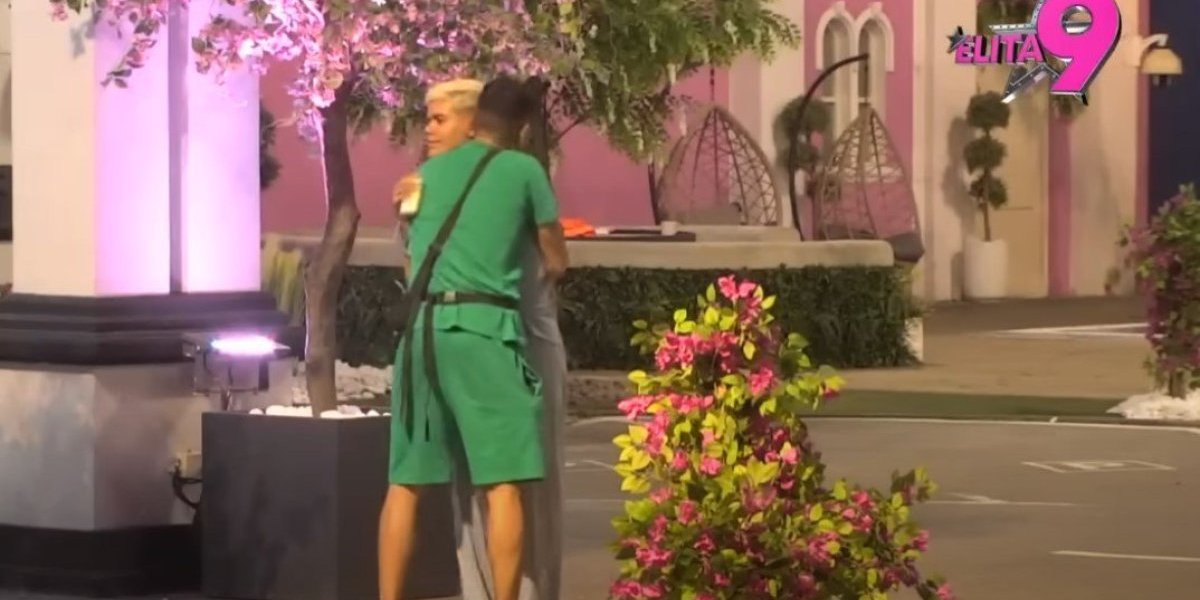 Reči majke Uroša Stanića režu poput žileta - Ne podržava vezu svog sina sa muškarcem