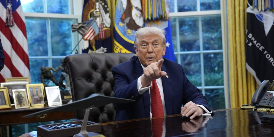 Tramp uputio strašne reči Maduru! Ovakve pretnje svet nije čuo