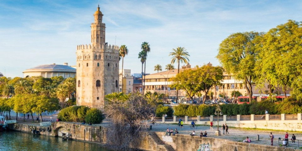 Grad u kome leto traje i u oktobru: Rajska destinacija savršena za produženi vikend (VIDEO)