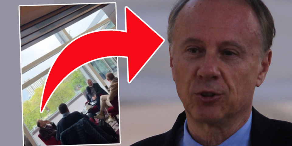 Avanzovao u blokaderskoj karijeri - Posle ambasadora, rektor Đokić prešao na špijune