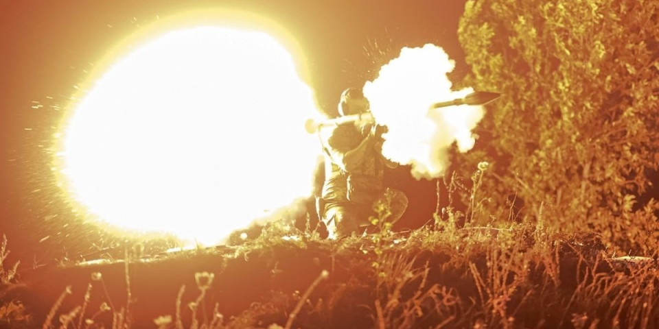 Šok: Zatvoreni izlazi, civili zarobljeni, grad opkoljen