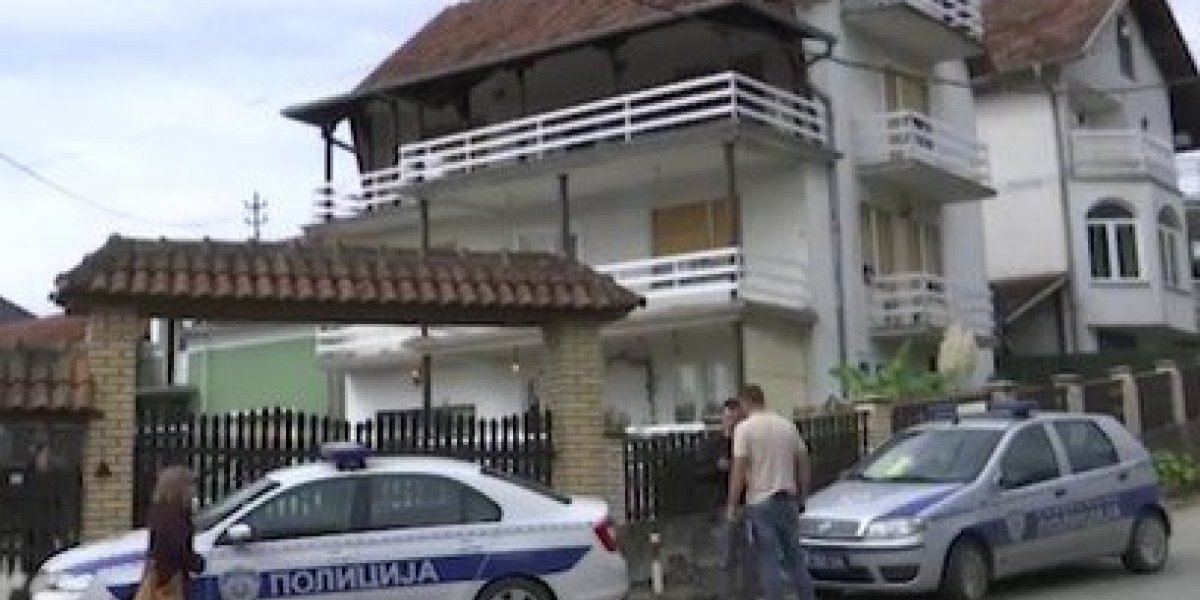 policija u potrazi za tragovima dvostrukog ubistva