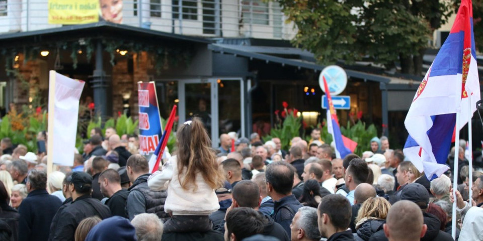 Srbija na nogama! Pred Vidovdan svi putevi vode u Beograd - Donosi se važna odluka o budućnosti naše zemlje