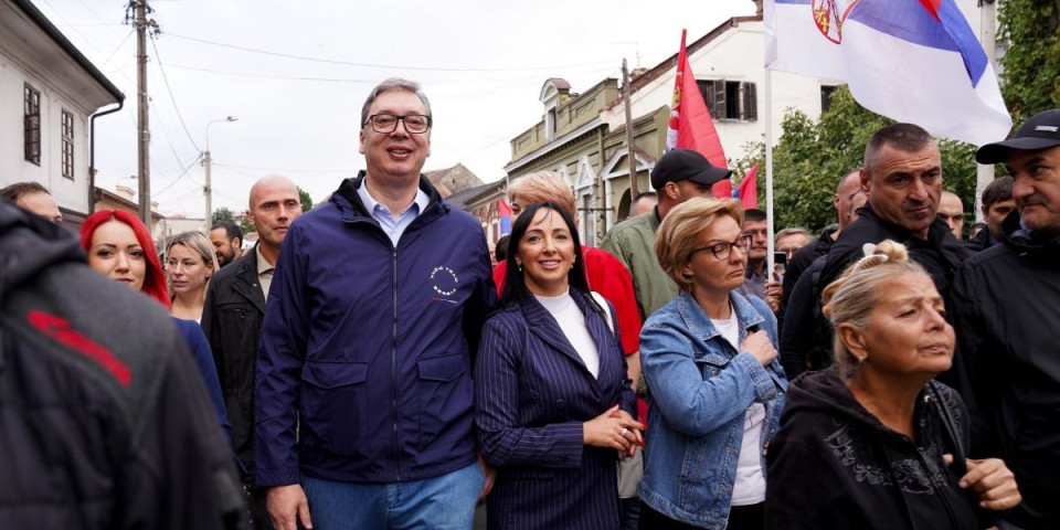 "Ni Istok, ni Zapad već srpski narod": Predsednik Vučić poslao najmoćniju poruku