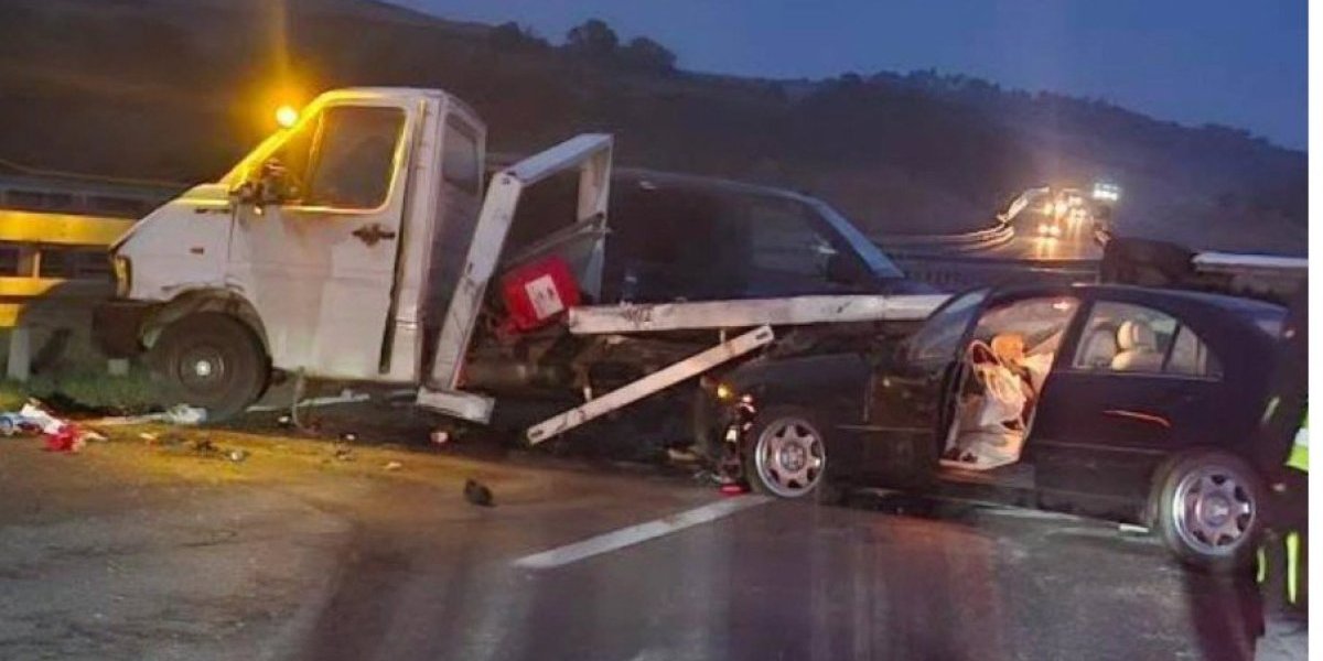 Strašan sudar na auto-putu: Saobraćajna nesreća kod Ražnja