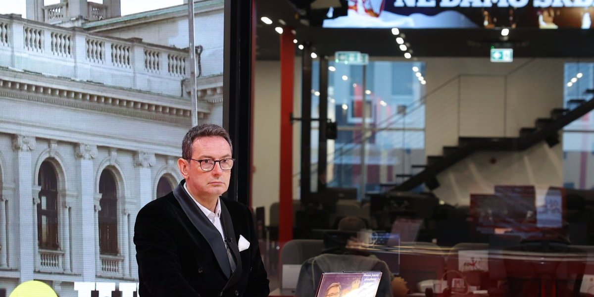 Nebojša Bakarec: Podrška pretučenoj Sandri Božić!