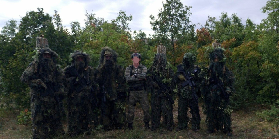 Nešto se opasno sprema: "Vojska" Aljbina Kurtija uvežbavala snajperiste (FOTO)