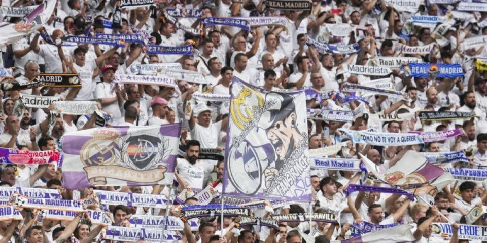 Fudbal zavijen u crno - Umro legendarni golman Real Madrida