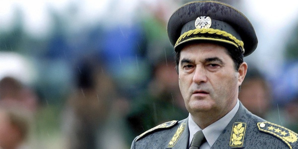 RTS, stidi se - O generalu muk, a decu koja govore o blokaderima stavili ste u prvi plan