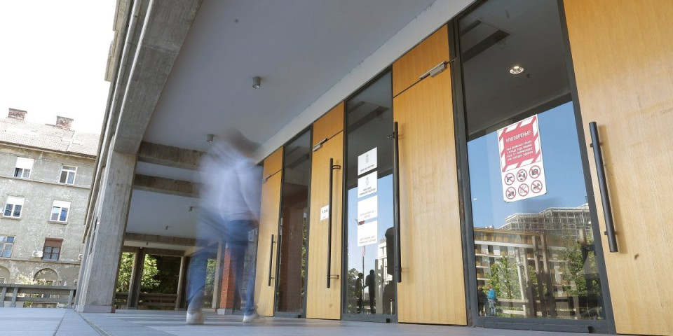 Završeno saslušanje sedam radnika NIS za krađu goriva: Istakali iz cisterni - jedan priznao sve