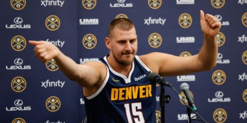 Jokić o konjskoj glavi! To mi je bilo baš... Pomenuo i hramove