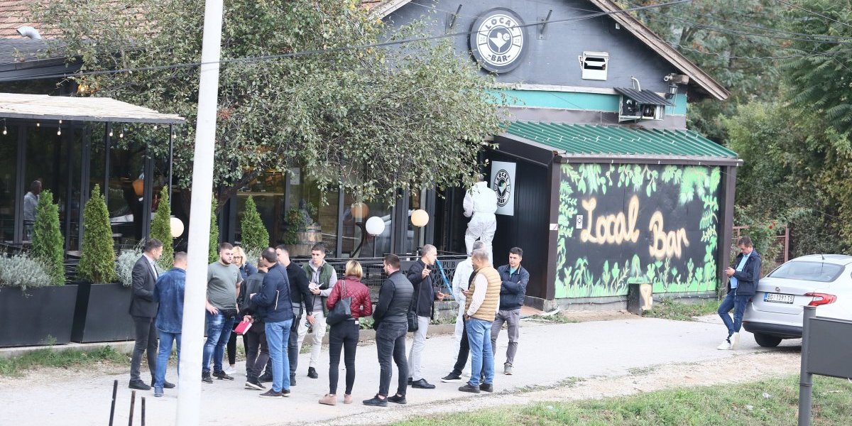 Lokal u kom je bila pucnjava 