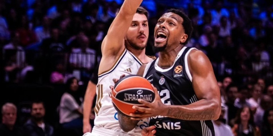 Šta ste radili celog leta? Težak poraz u Dubaiju - Partizan ništa nije pokazao na otvaranju EL