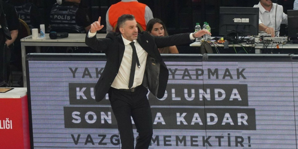 Kraj, navijači su sve rekli - Evo da li je Alimpijević najbolje rešenje za Srbiju