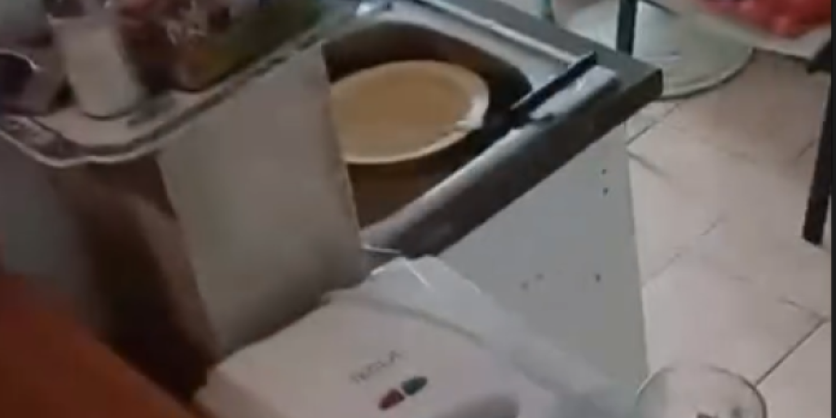 Kuća u kojoj sa verenicom i ćerkom živi Nerio Ružanji