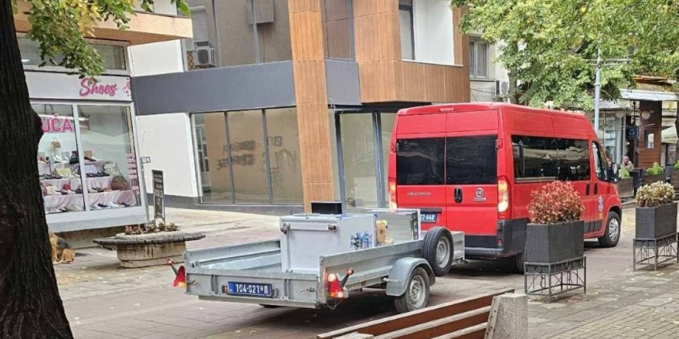 Bez dozvole držali aparate sa igračkama: Uhapšena dvojica muškaraca