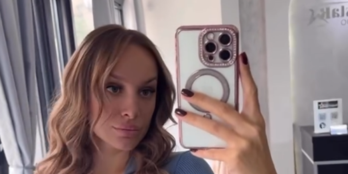 Luna Đogani sa novom bojom kose