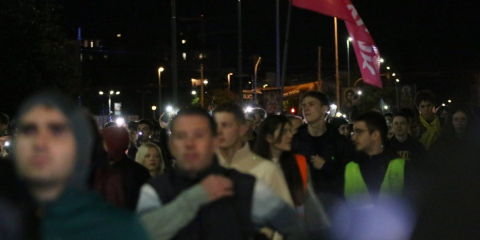 NARODE, OPREZ! Blokaderi šire novu zastrašujuću laž, umešali Generalštab, cilj jedan - građanski rat (VIDEO)