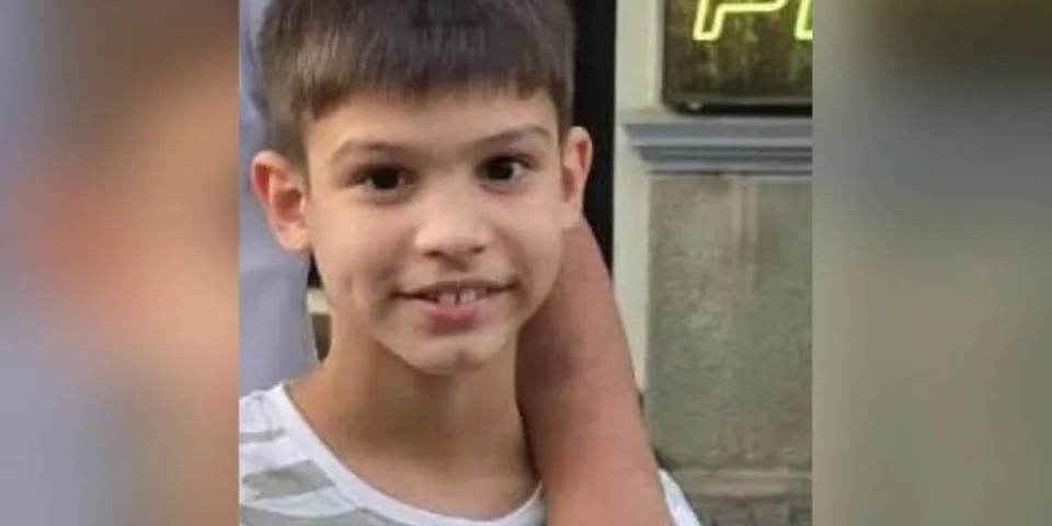 Nestao dečak (9) u Zemunu: Zadnji put viđen u parku u Bačkoj ulici