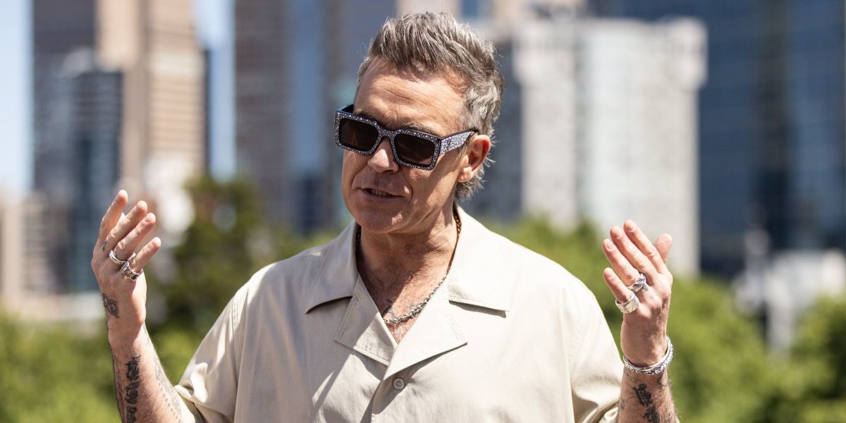 Robi Vilijams otkrio da boluje od još jednog neurološkog poremećaja: "Tikovi me razaraju"