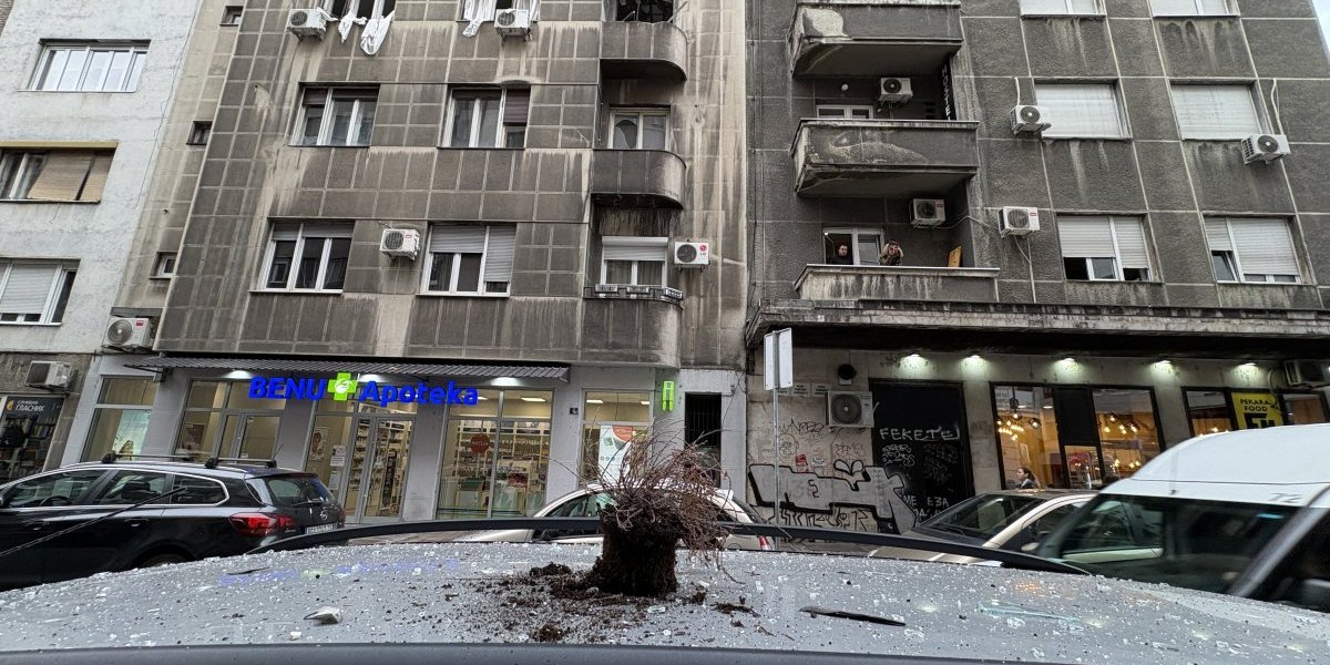 Eksplozija u Kosovskoj ulici