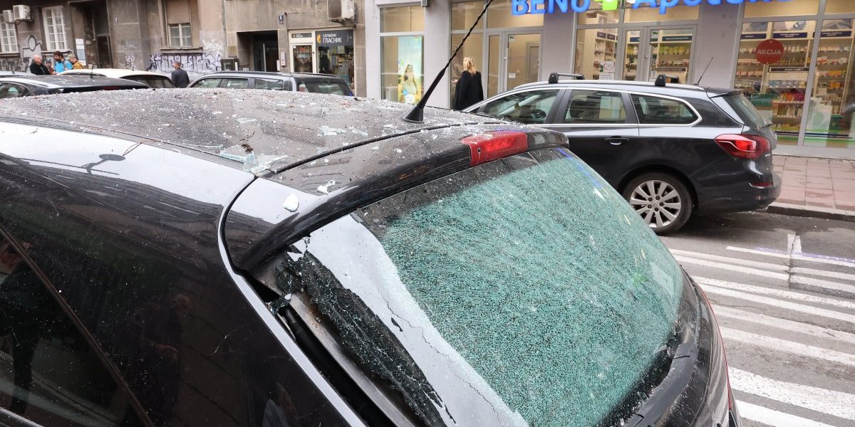 Eksplozija u Kosovskoj ulici