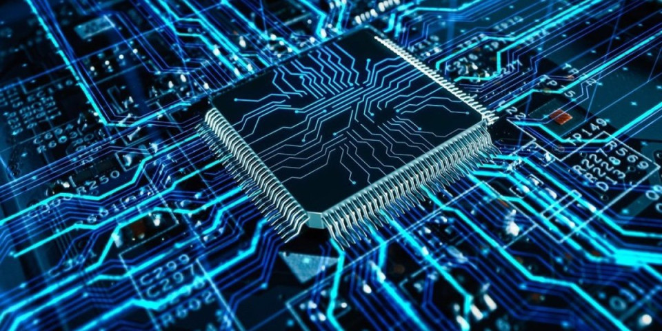 Stižu novi čipovi: Epl i Intel postigli dogovor - Ajfon telefoni još bolji