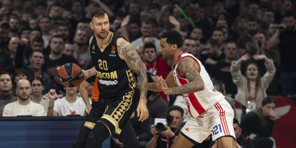 Zvanično: Zvezda hitno reagovala i dovela centra pred meč sa Bajernom