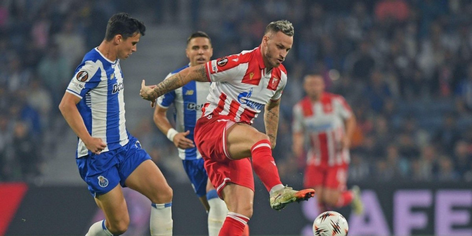 (FOTO) Uff, naježićete se: Ovako izgleda Hrvat posle udarca Arnautovića, završio na ušivanju