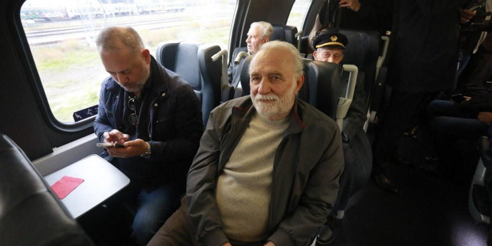 "Ovo putovanje je za mene emotivno": Ristovski u vozu za Suboticu - Moj pokojni otac je gradio pruge