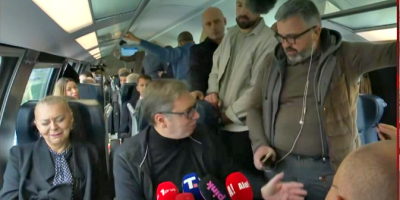 Predsednik Srbije Aleksandar Vučić odgovorio je na pitanje glavnog urednika Informera Dragana J. Vučićevića o izjavi predsednika Rusije Vladimira Putina o obojenoj revoluciji o Srbiji.