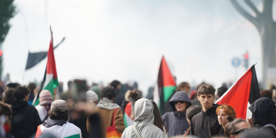 Haos u Italiji zbog Gaze: Protesti u Rimu i Milanu, policija na nogama (FOTO/VIDEO)