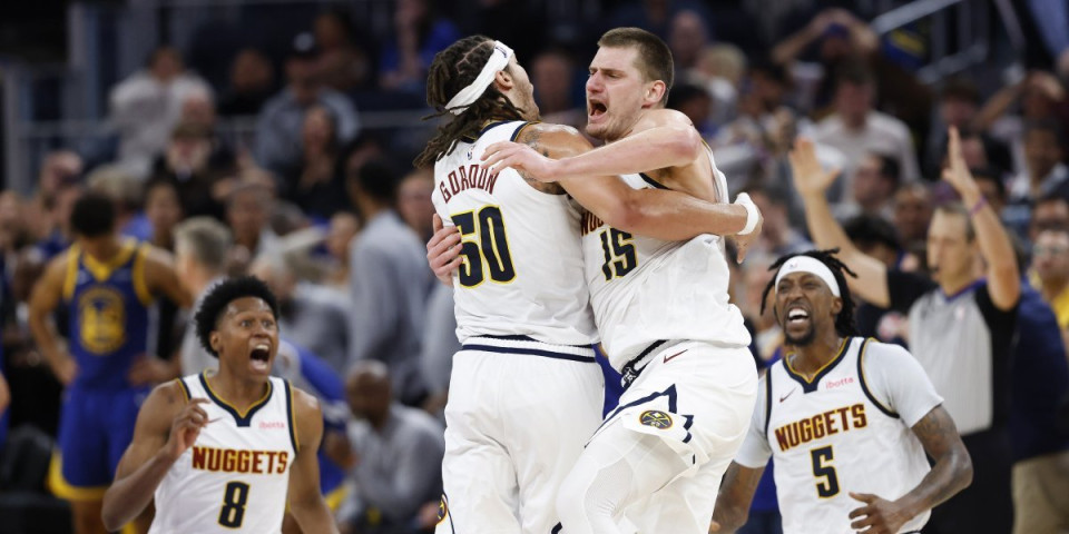 Luda priča iz Denvera: Jokić od Gordona dobio specijalan poklon, ali je lamela pregorela