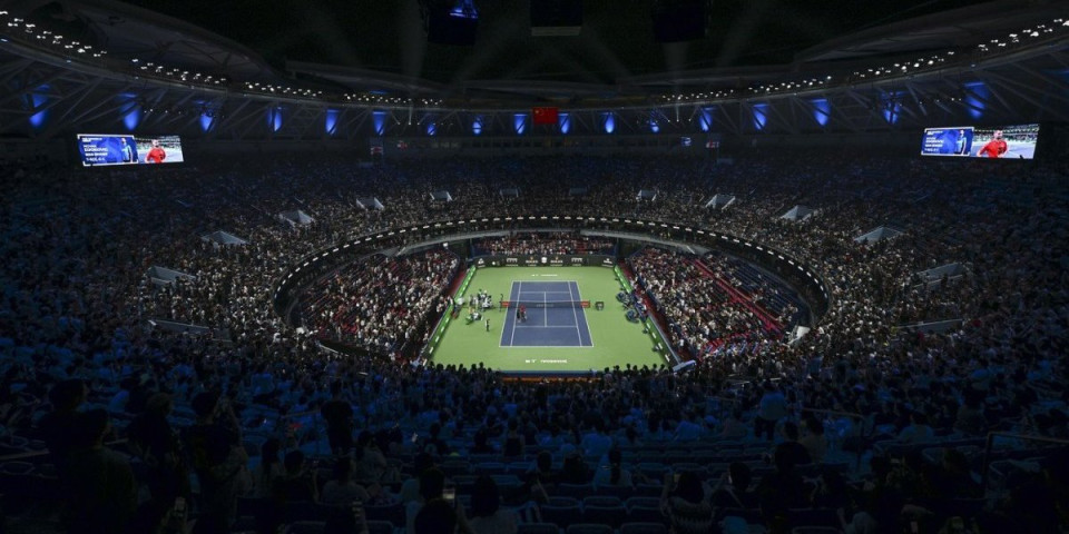 Šok! Teniska megasenzacija: Počišćen drugi reket sveta - Kakvo poniženje