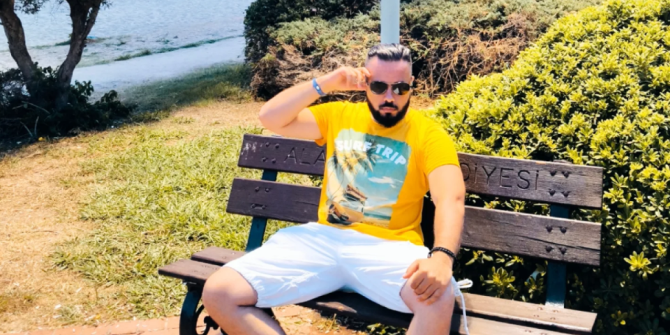 Bivši učesnik rijalitija postao direktor škole: "Ponosan sam, đaci su me dočekali aplauzom"