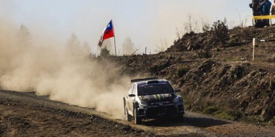 Horor na reliju u Bugarskoj! Automobil uleteo u publiku, poginula jedna osoba