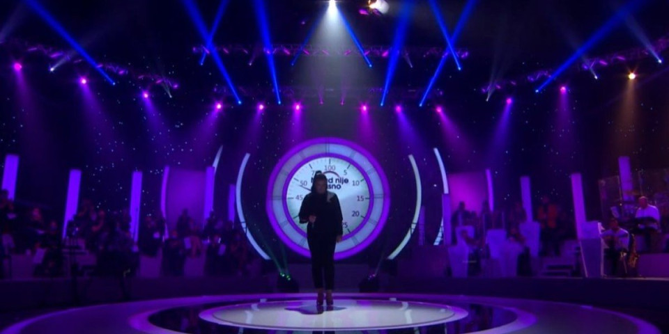 Pevačica doživela horor: "Govedo matoro, misli da za 1.000 dinara može da mi radi šta hoće"