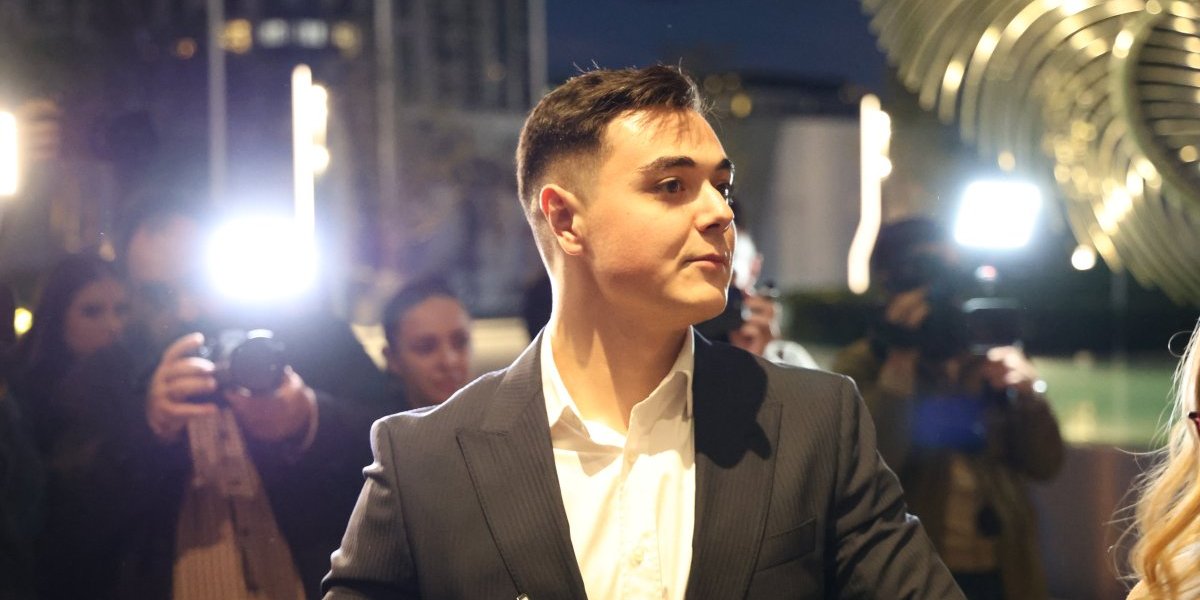 "Trenutno me vode u policiju": Pevač priveden u Turskoj, objavio snimak sa lica mesta