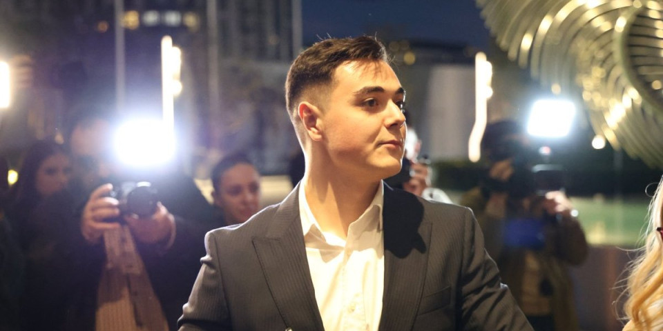 "Trenutno me vode u policiju": Pevač priveden u Turskoj, objavio snimak sa lica mesta