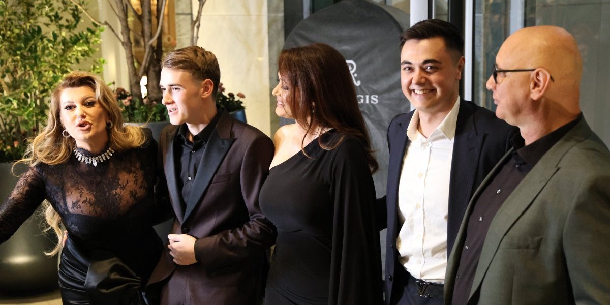 Viki, Andrej, Jelena, Nermin i Dragan