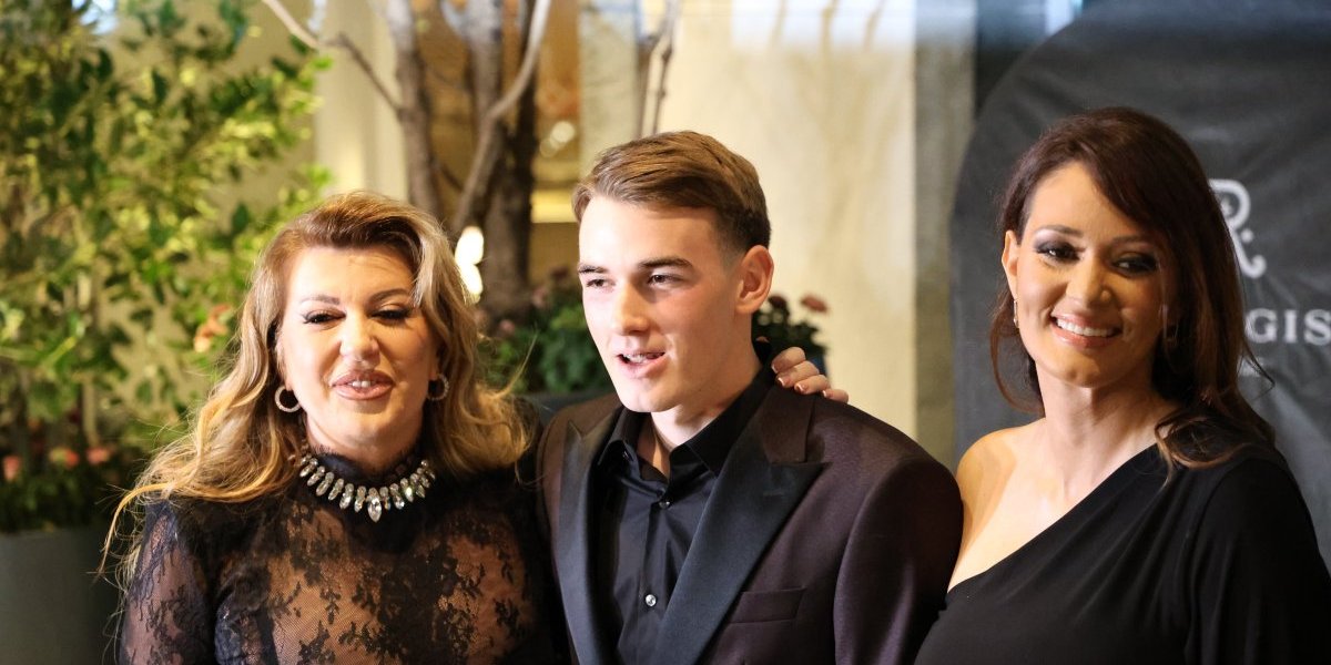 Viki, Andrej, Jelena, Nermin i Dragan