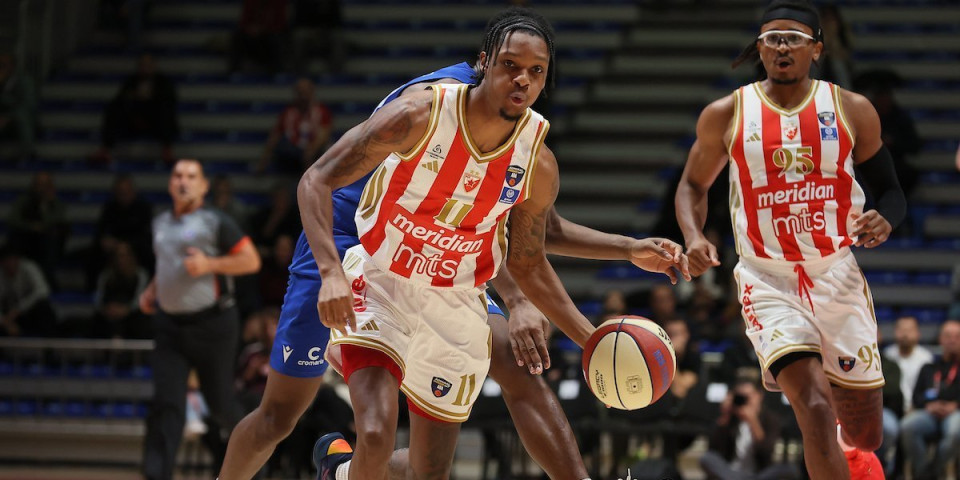 Navijači Zvezde bljuju vatru posle fijaska - Teraju trenera, poslali poruku upravi