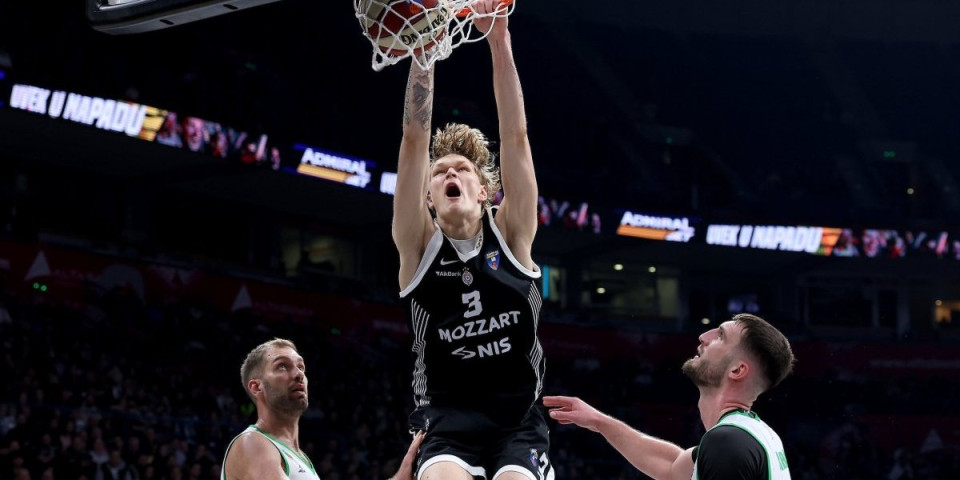 Murinen oduševio "grobare" na premijeri: Potezi sjajnog Finca raspalili Arenu (VIDEO)