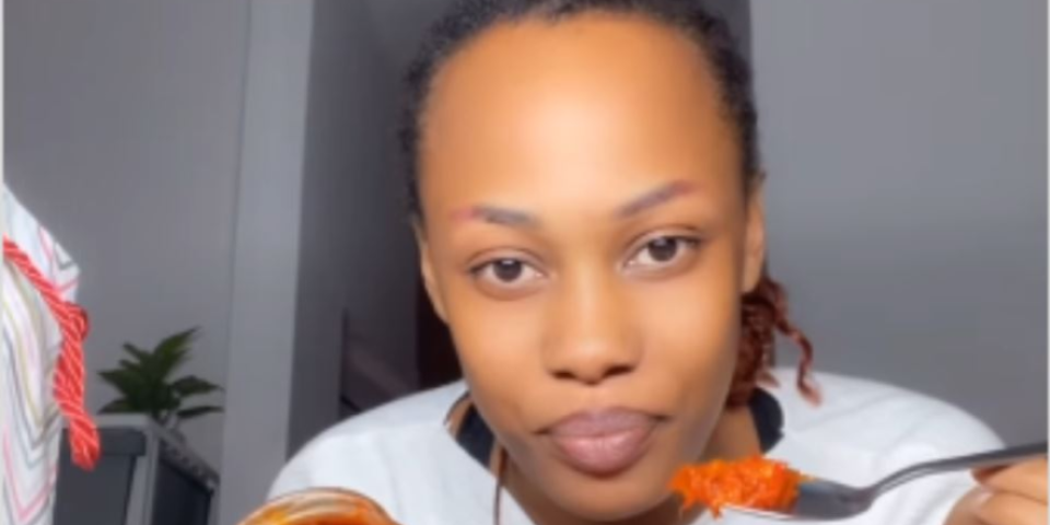 Šta kaže Afrikanka kad proba ajvar: Pogledajte Džulijan (VIDEO)